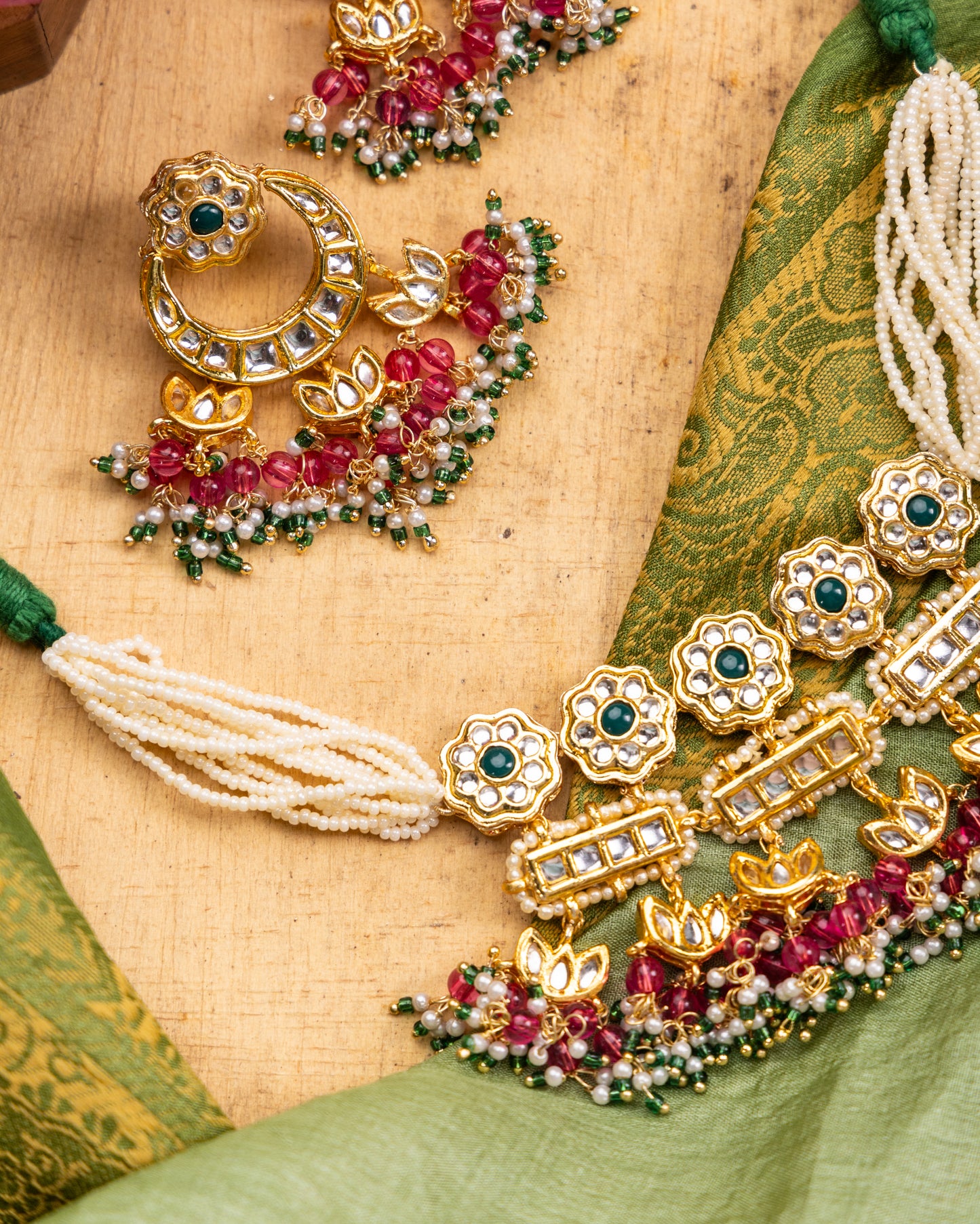 Raj Kamal Choker Set