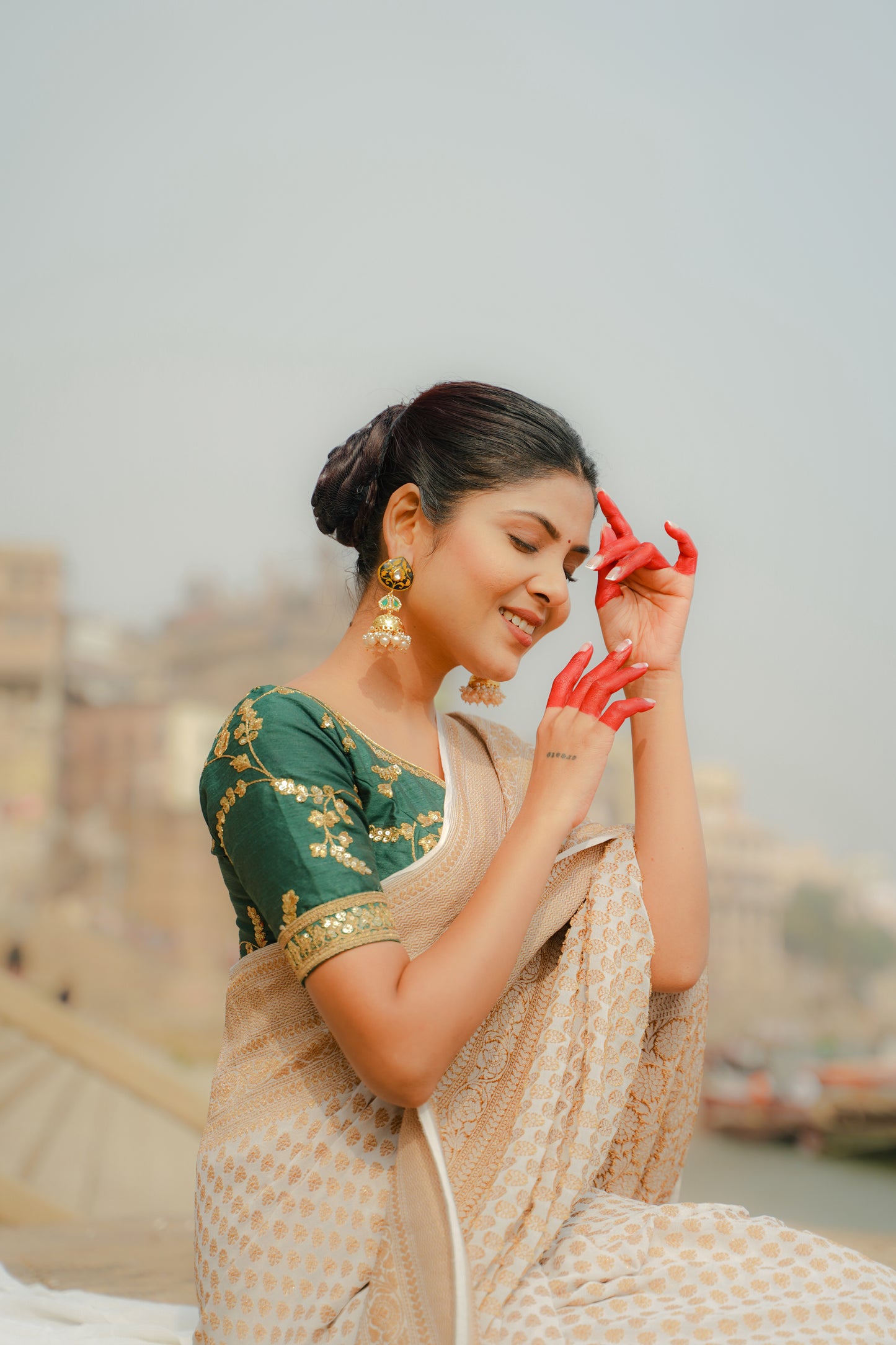 Tejaswini Jhumke