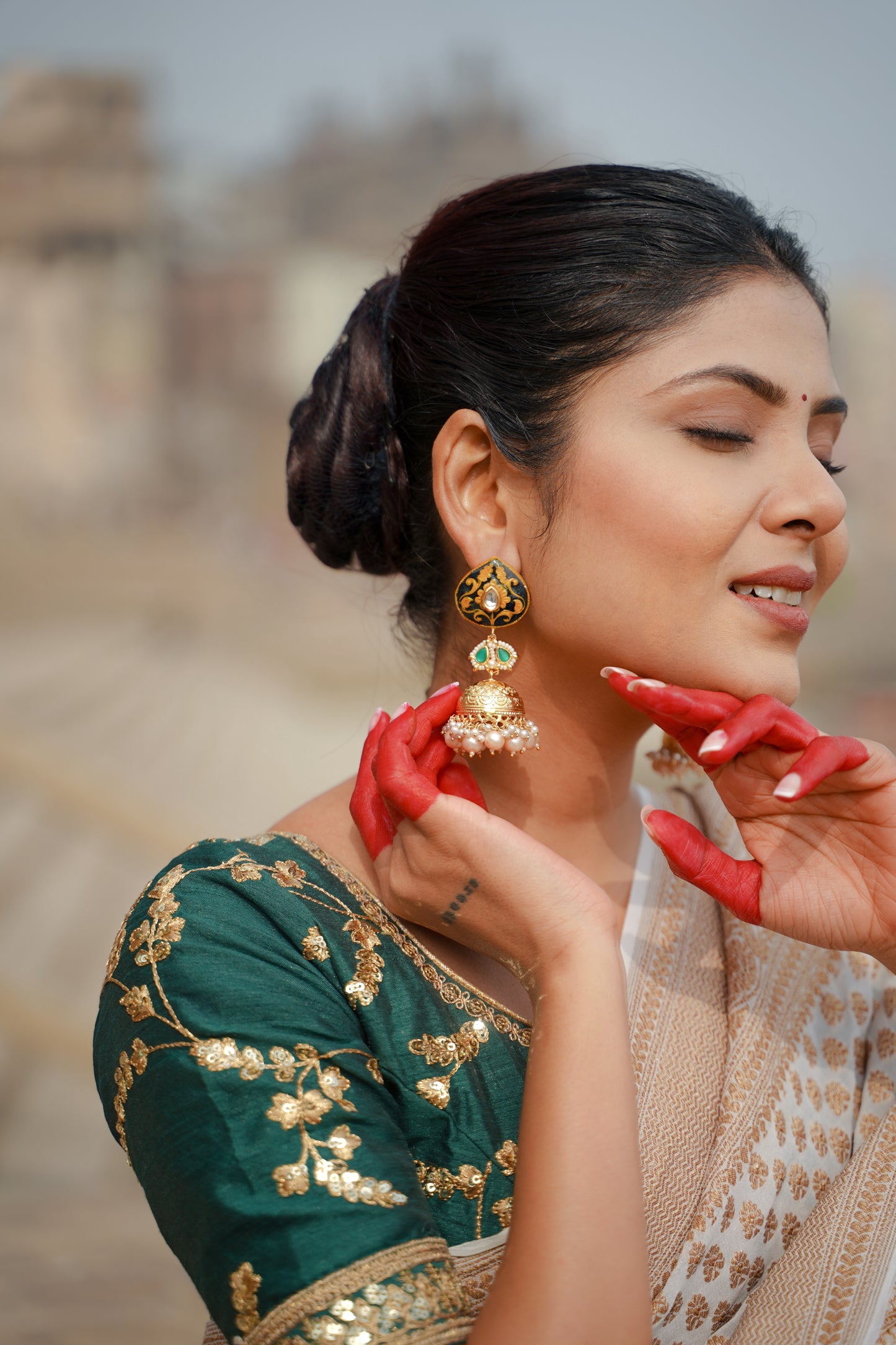 Tejaswini Jhumke