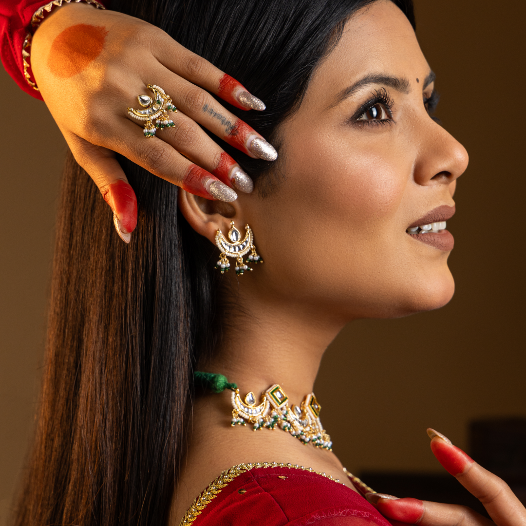 Chandrabindu Choker Set