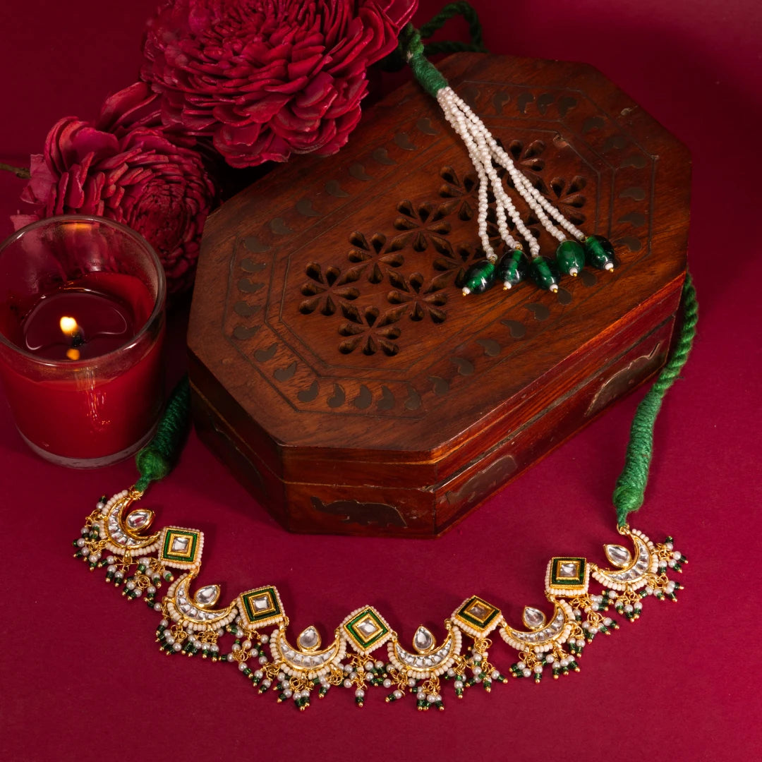 Chandrabindu Choker