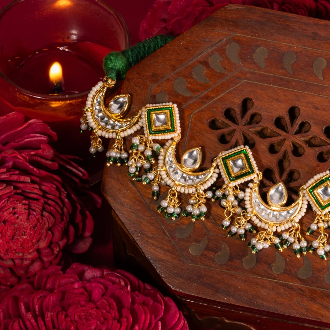 Chandrabindu Choker