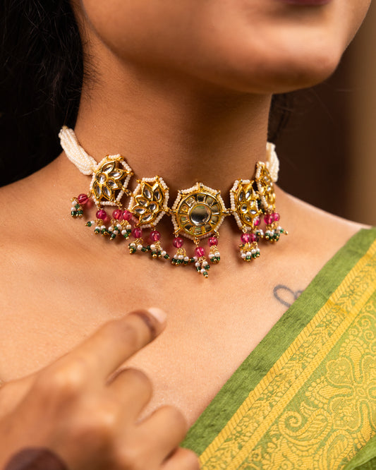 Pankhuri Choker