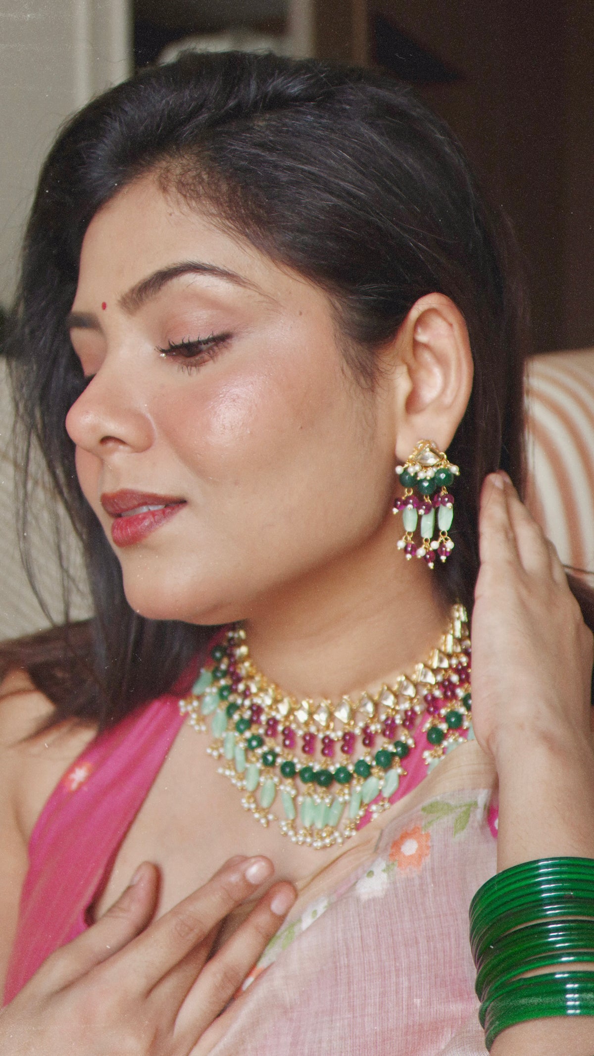 Ishani Choker Set