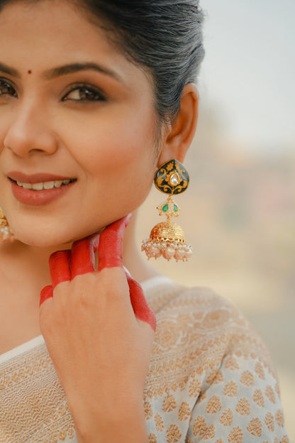 Tejaswini Jhumke