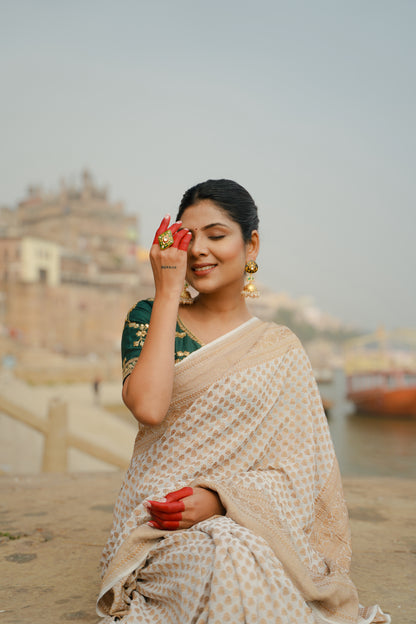 Kritika Mudrika