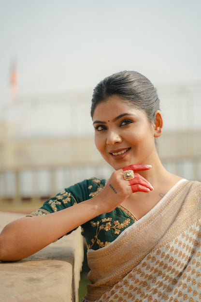 Dhyan Mudrika